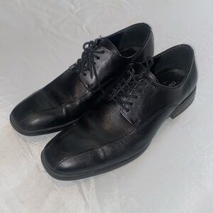 Claiborne Dress shoes